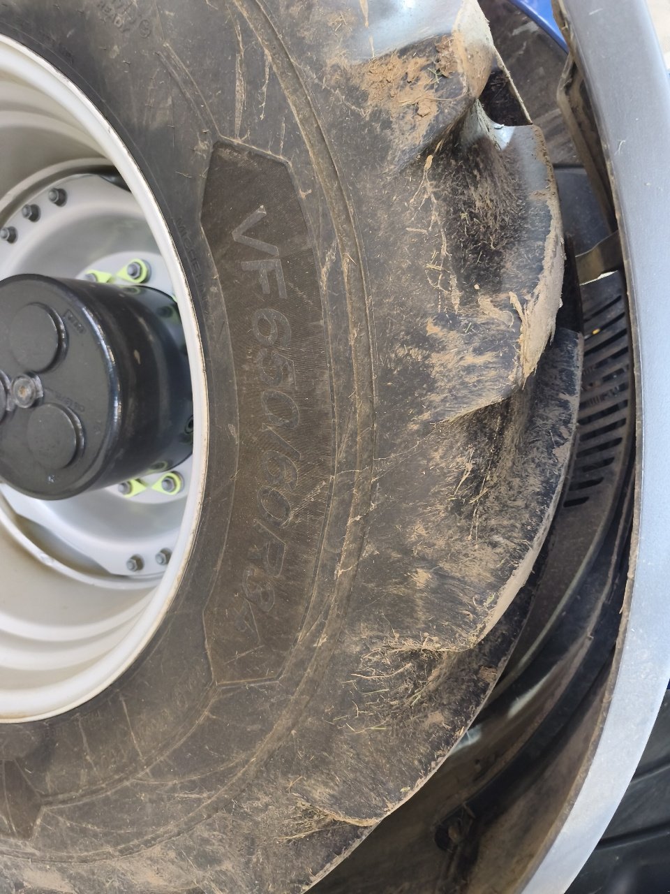 Traktor типа New Holland T7.315 HD, Gebrauchtmaschine в Gondrecourt-le-Château (Фотография 11)