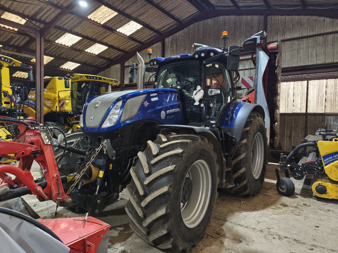 Traktor типа New Holland T7.315 HD, Gebrauchtmaschine в Gondrecourt-le-Château (Фотография 3)