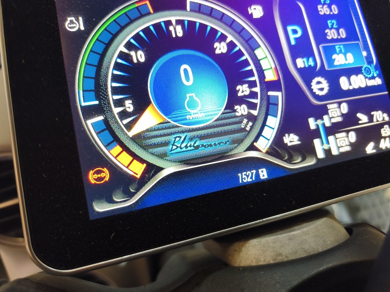 Traktor типа New Holland T7.315 HD, Gebrauchtmaschine в Gondrecourt-le-Château (Фотография 10)