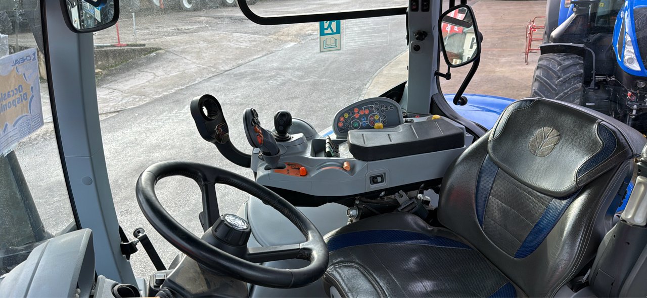 Traktor del tipo New Holland T7.315 hd, Gebrauchtmaschine en Chauvoncourt (Imagen 9)