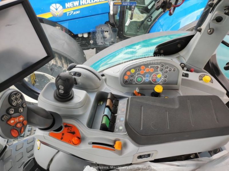 Traktor des Typs New Holland T7.315 HD, Gebrauchtmaschine in FRESNAY LE COMTE (Bild 8)