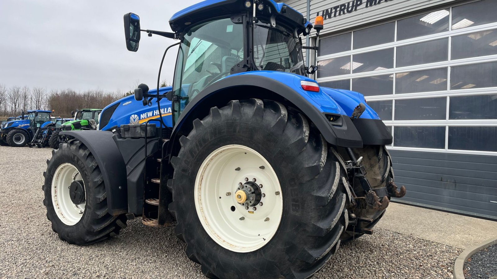 Traktor des Typs New Holland T7.315 Med frontlift, Gebrauchtmaschine in Lintrup (Bild 3)
