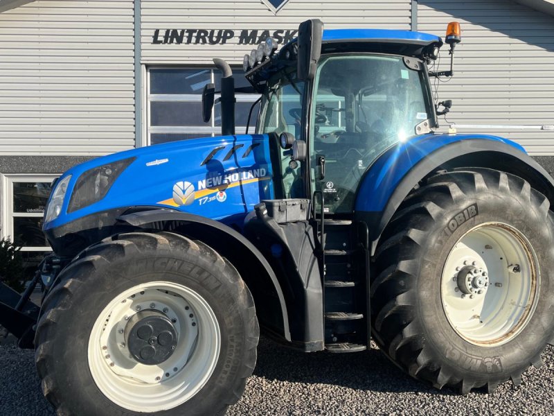 Traktor tip New Holland T7.315 Med frontlift, Gebrauchtmaschine in Lintrup