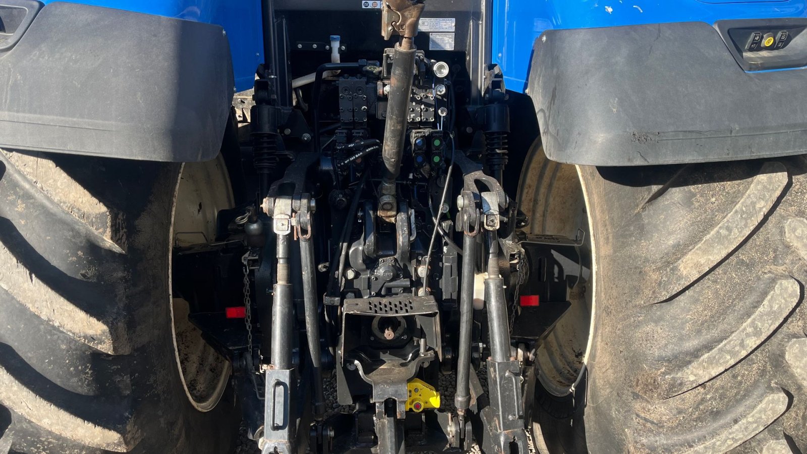 Traktor tip New Holland T7.315 Med frontlift, Gebrauchtmaschine in Lintrup (Poză 5)