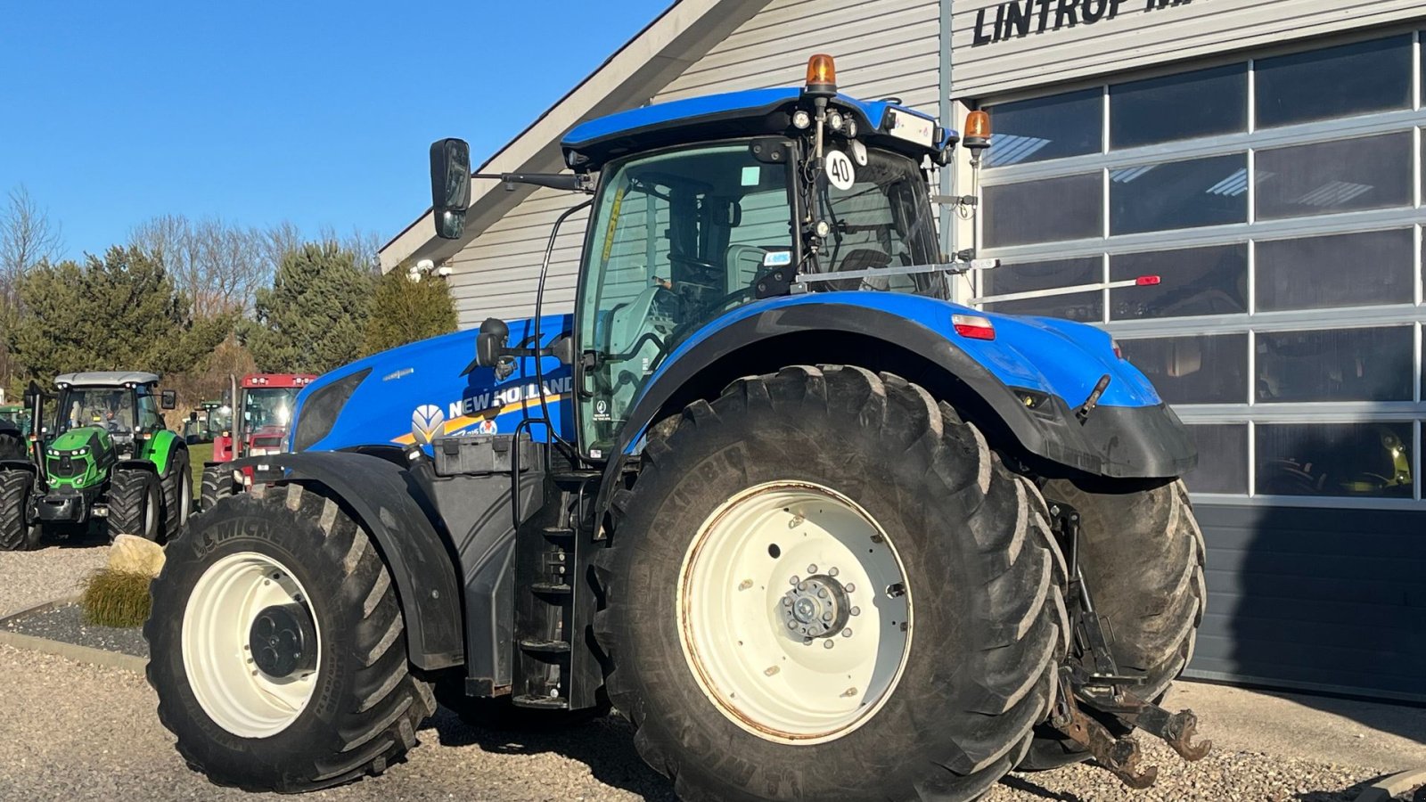 Traktor tip New Holland T7.315 Med frontlift, Gebrauchtmaschine in Lintrup (Poză 3)