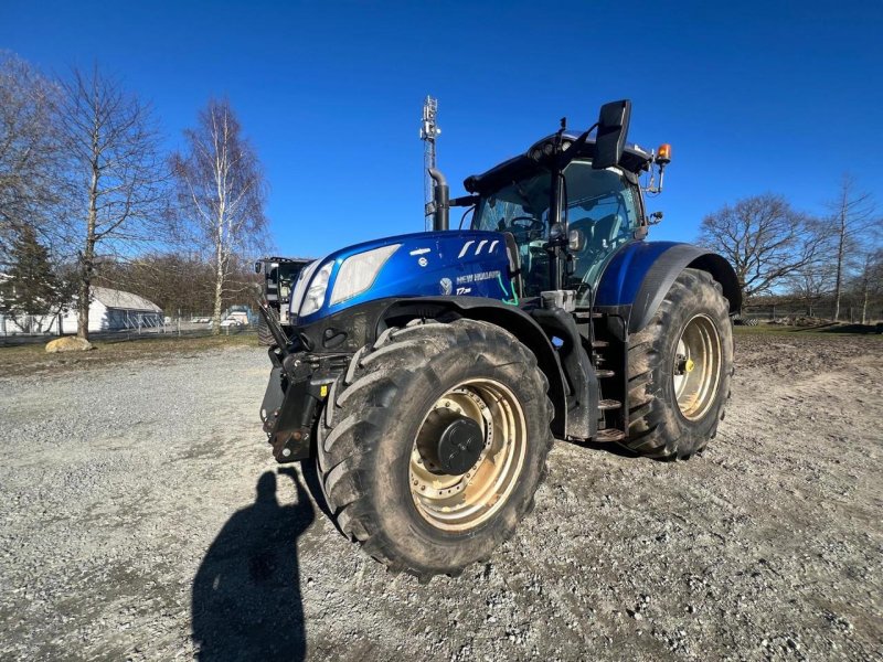 New Holland T7.315, Gebrauchtmaschine, Baujahr: 2018, Betriebsstunden: 8000 Stunden (Bild 1) Traktor des Typs New Holland T7.315, Gebrauchtmaschine in Teschenhagen/Sehlen (Bild 1)