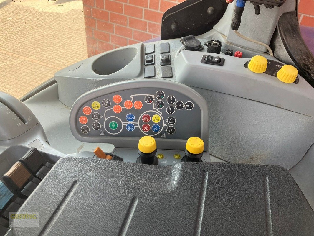 Traktor of the type New Holland T7.315, Neumaschine in Ahaus (Picture 9)