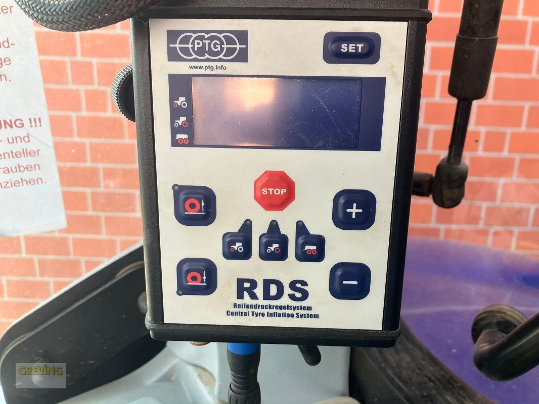 Traktor of the type New Holland T7.315, Neumaschine in Ahaus (Picture 10)