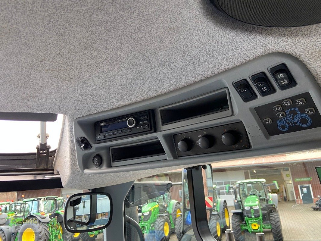 Traktor van het type New Holland T7.315, Neumaschine in Ahaus (Foto 12)