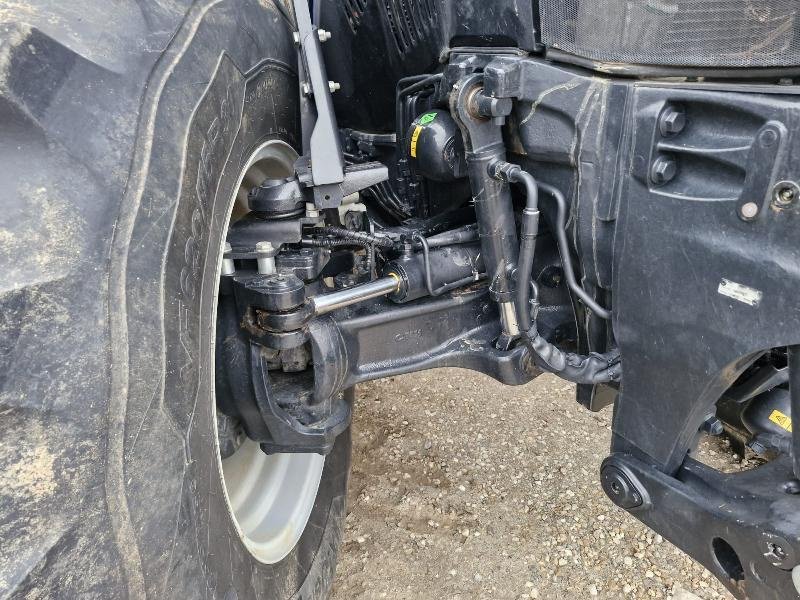Traktor типа New Holland T7.315AC, Gebrauchtmaschine в BRAY en Val (Фотография 10)