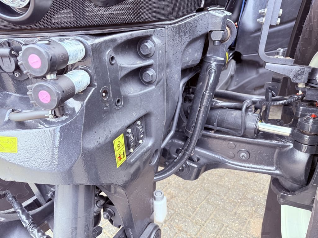 Traktor of the type New Holland T7.315HD Auto Command + GPS, Gebrauchtmaschine in BOEKEL (Picture 9)