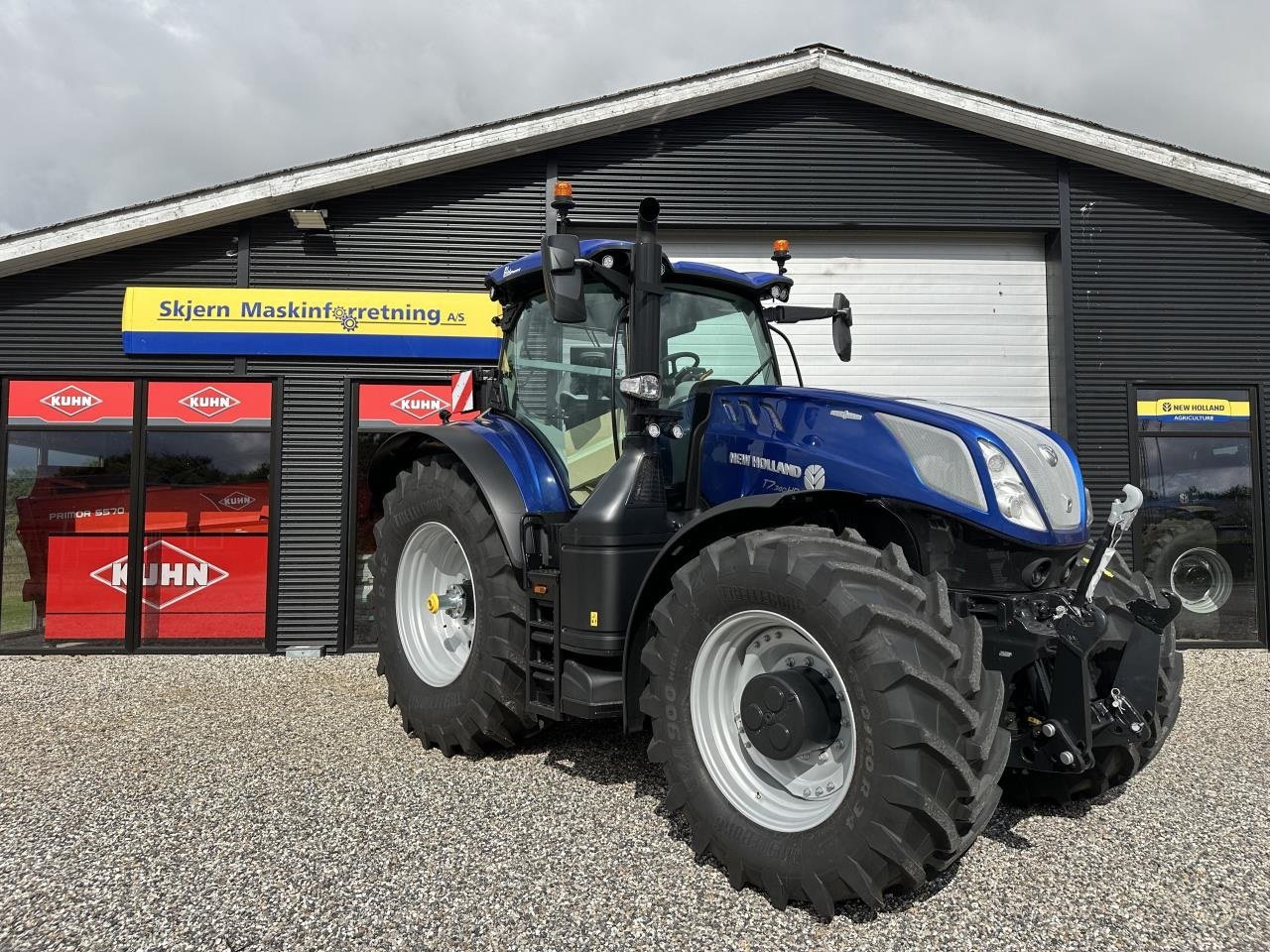 Traktor типа New Holland T7.340 HD AC NEW GEN, Gebrauchtmaschine в Skjern (Фотография 1)