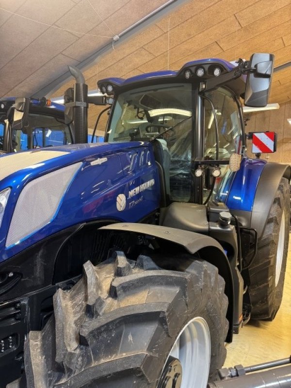 Traktor tip New Holland T7.340 HD AC NG, Gebrauchtmaschine in Brønderslev (Poză 2)