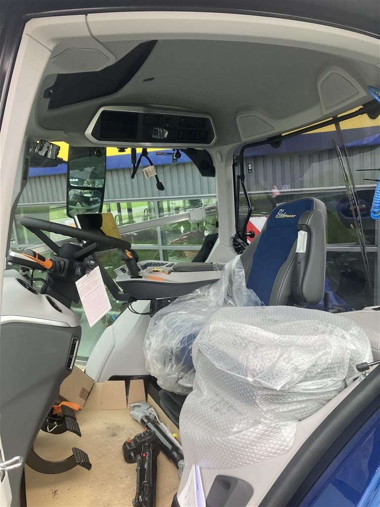 Traktor des Typs New Holland T7.340 HD, Gebrauchtmaschine in Glamsbjerg (Bild 7)