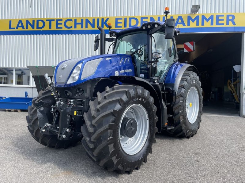 Traktor of the type New Holland T7.340 Heavy Duty, Neumaschine in Burgkirchen (Picture 1)