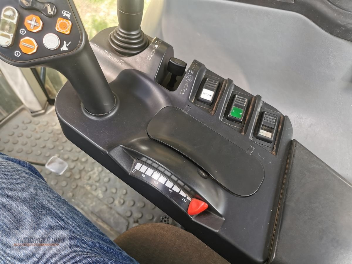 Traktor des Typs New Holland T7550, Gebrauchtmaschine in Altenfelden (Bild 18)