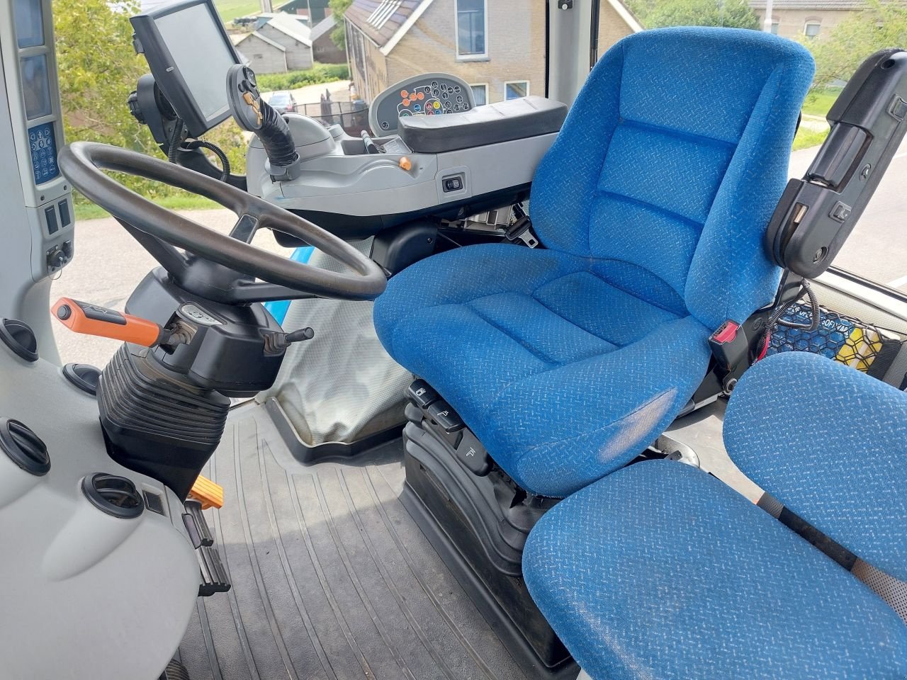 Traktor типа New Holland T8 390, Gebrauchtmaschine в Ouderkerk aan den IJssel (Фотография 8)