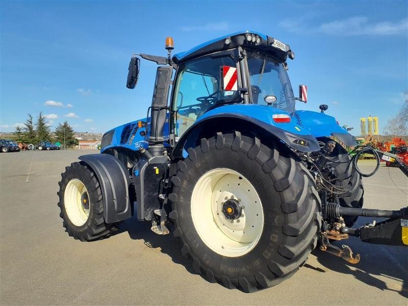 Traktor des Typs New Holland T8-410AC, Gebrauchtmaschine in ANTIGNY (Bild 5)