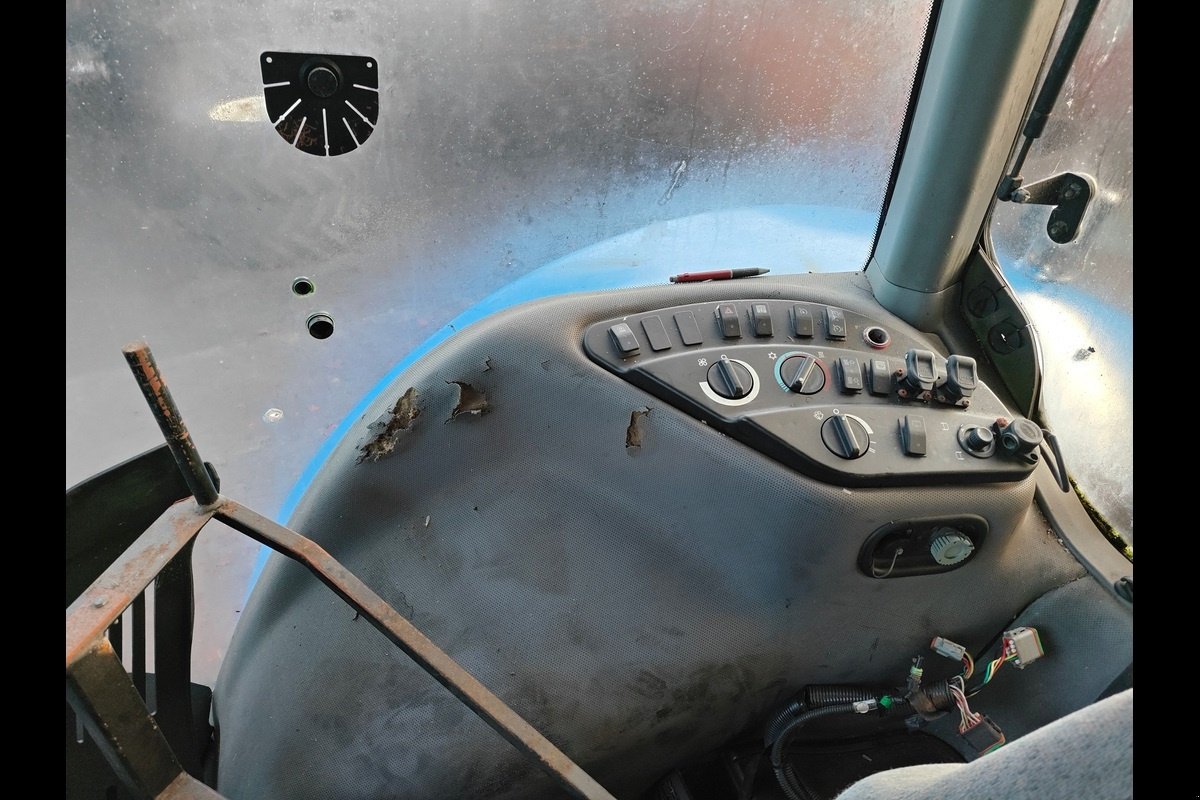 Traktor del tipo New Holland T8040, Gebrauchtmaschine en Viborg (Imagen 16)