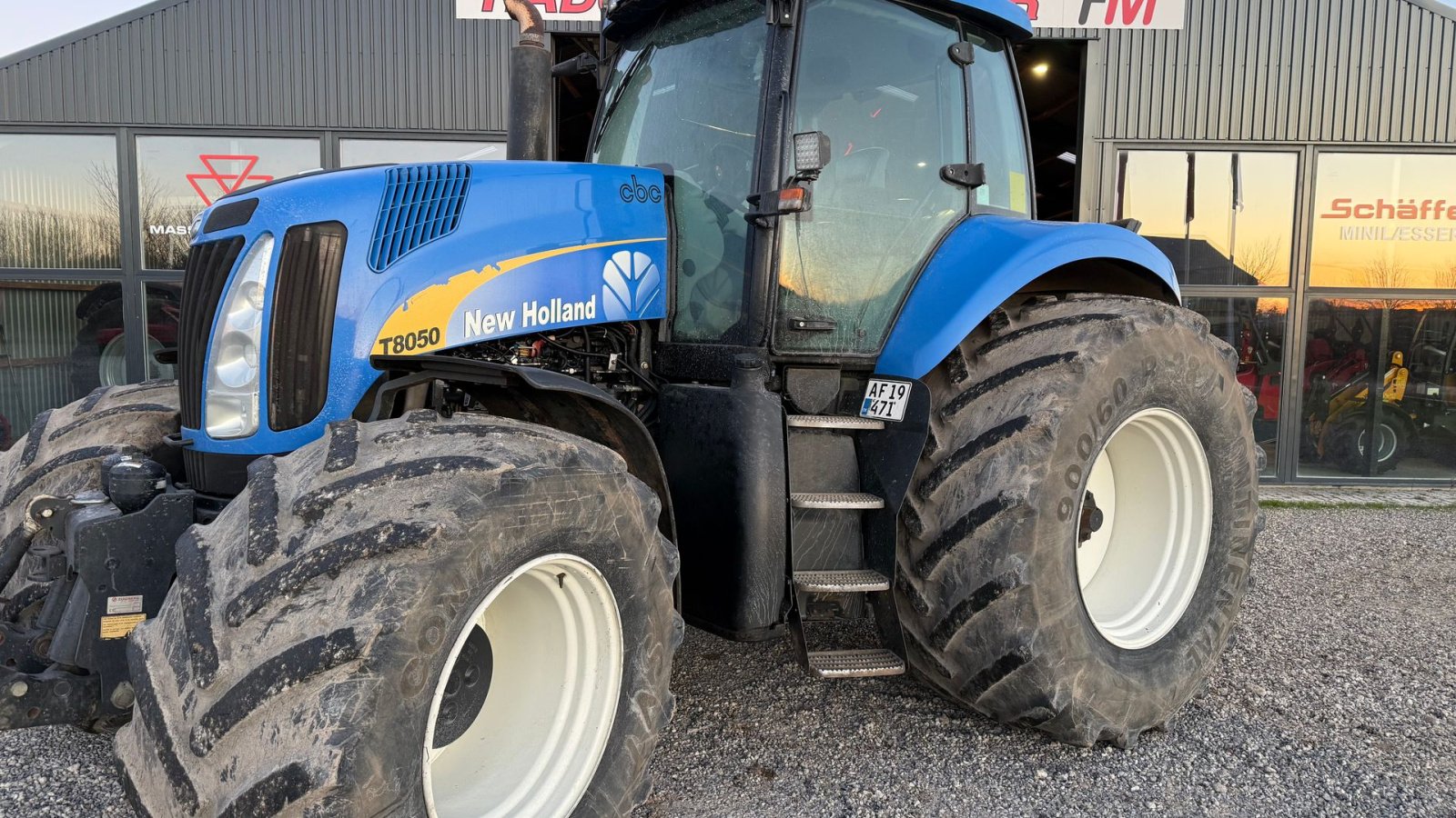Traktor del tipo New Holland T8050, Gebrauchtmaschine en Hadsten (Imagen 1)