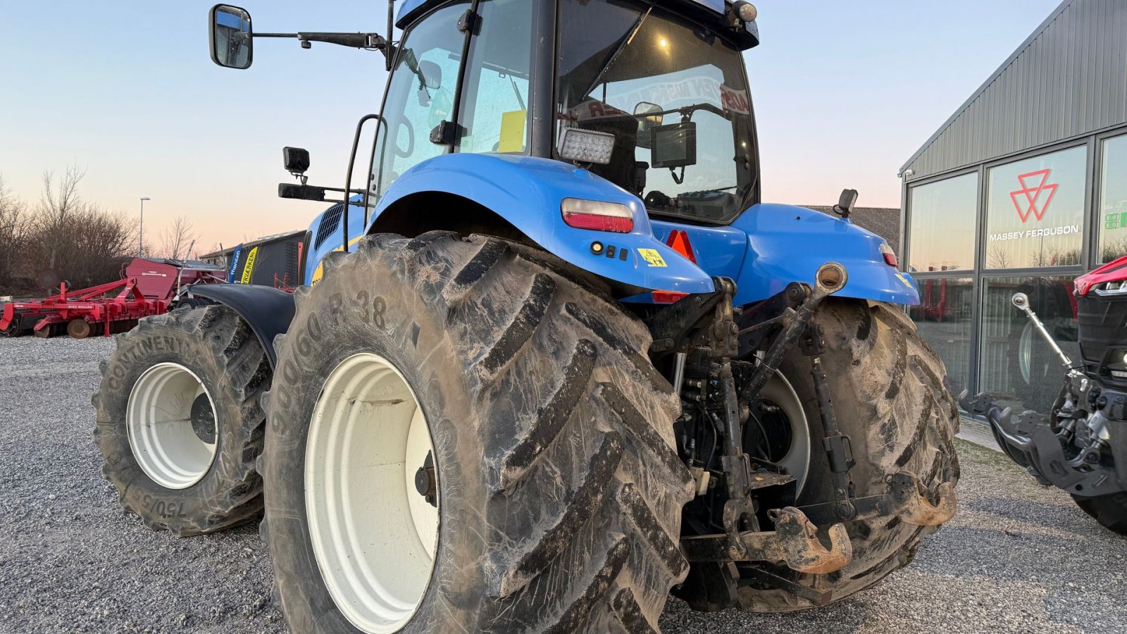 Traktor del tipo New Holland T8050, Gebrauchtmaschine en Hadsten (Imagen 4)