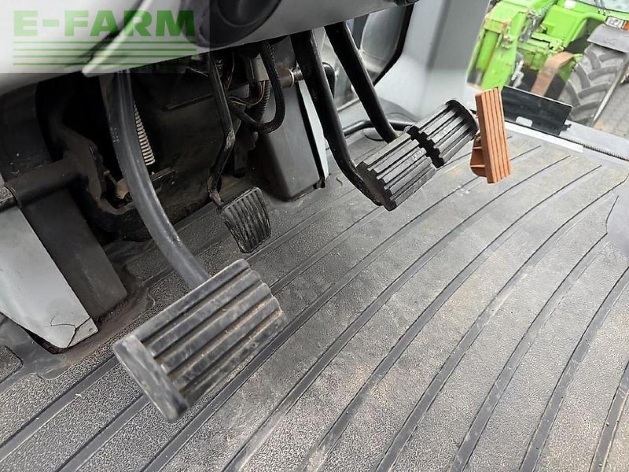 Traktor типа New Holland t8.330 ultra command, Gebrauchtmaschine в DAMAS?AWEK (Фотография 18)