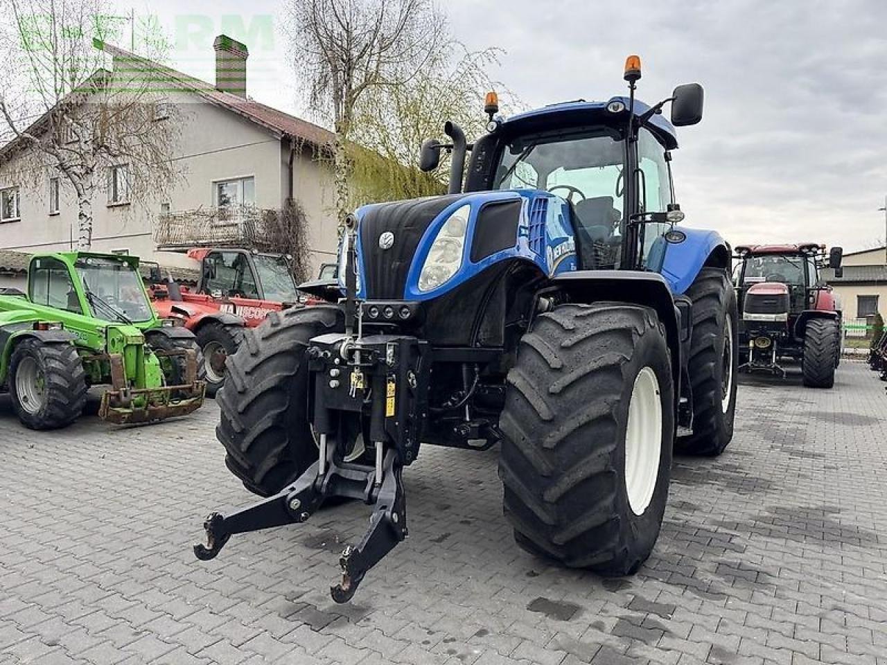 Traktor типа New Holland t8.330 ultra command, Gebrauchtmaschine в DAMAS?AWEK (Фотография 2)