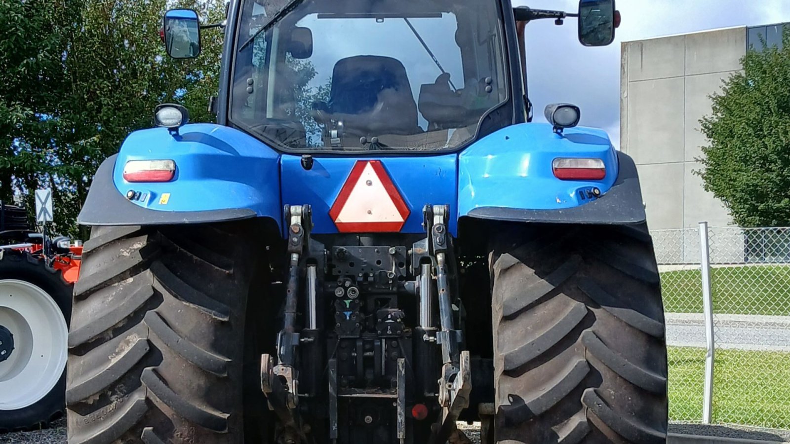 Traktor typu New Holland T8.330, Gebrauchtmaschine v Horsens (Obrázek 5)