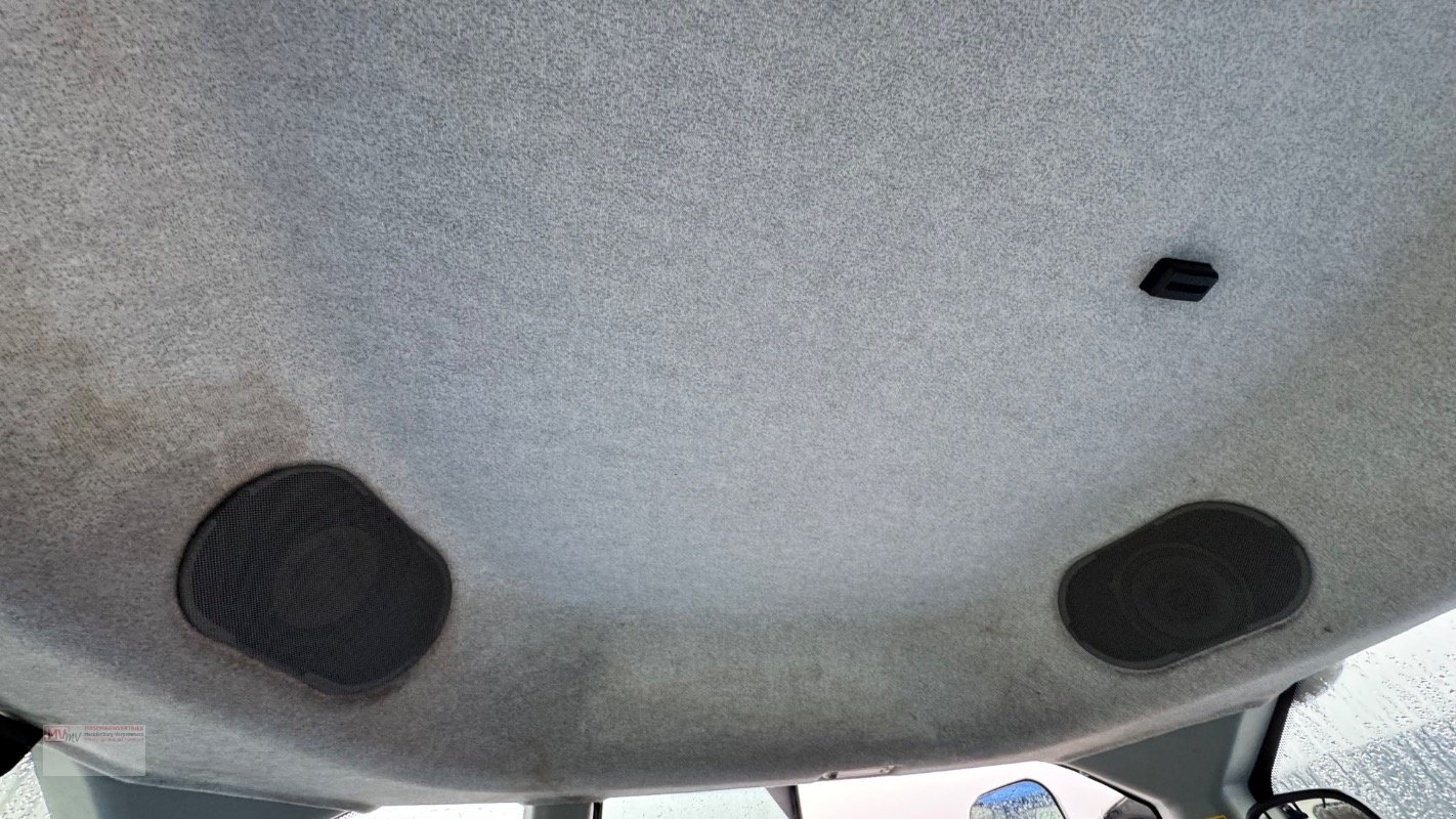 Traktor типа New Holland T8.360 AutoCommand Perfect Condition, Gebrauchtmaschine в Neubrandenburg (Фотография 31)