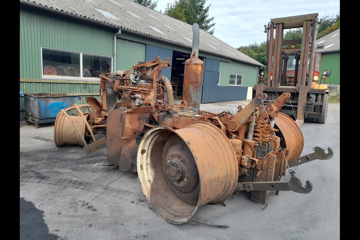Traktor of the type New Holland T8.380, Gebrauchtmaschine in Viborg (Picture 4)