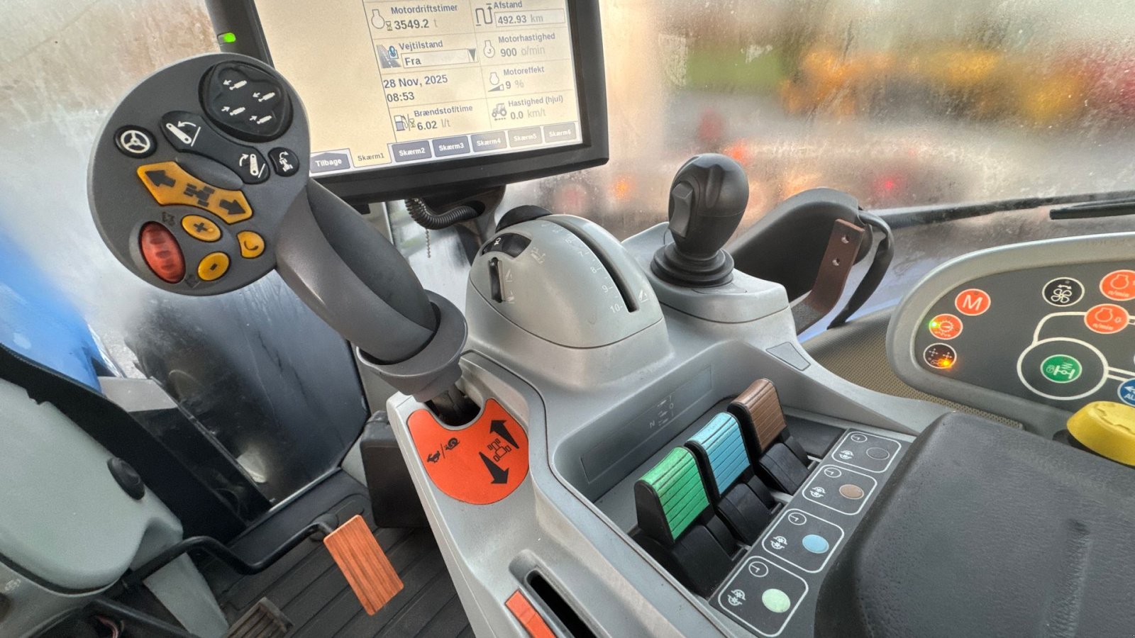 Traktor des Typs New Holland T8.390 AutoCommand KUN 3500 TIMER!, Gebrauchtmaschine in Nørager (Bild 17)