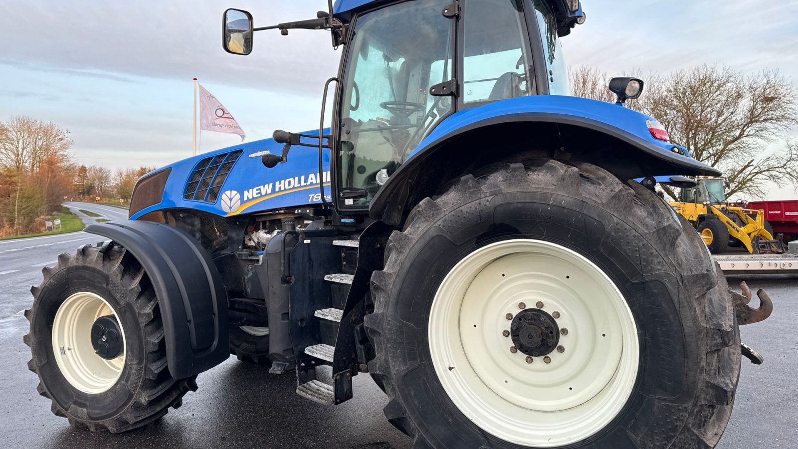Traktor des Typs New Holland T8.390 AutoCommand KUN 3500 TIMER!, Gebrauchtmaschine in Nørager (Bild 4)