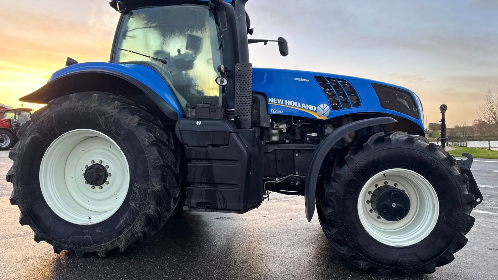 Traktor des Typs New Holland T8.390 AutoCommand KUN 3500 TIMER!, Gebrauchtmaschine in Nørager (Bild 8)