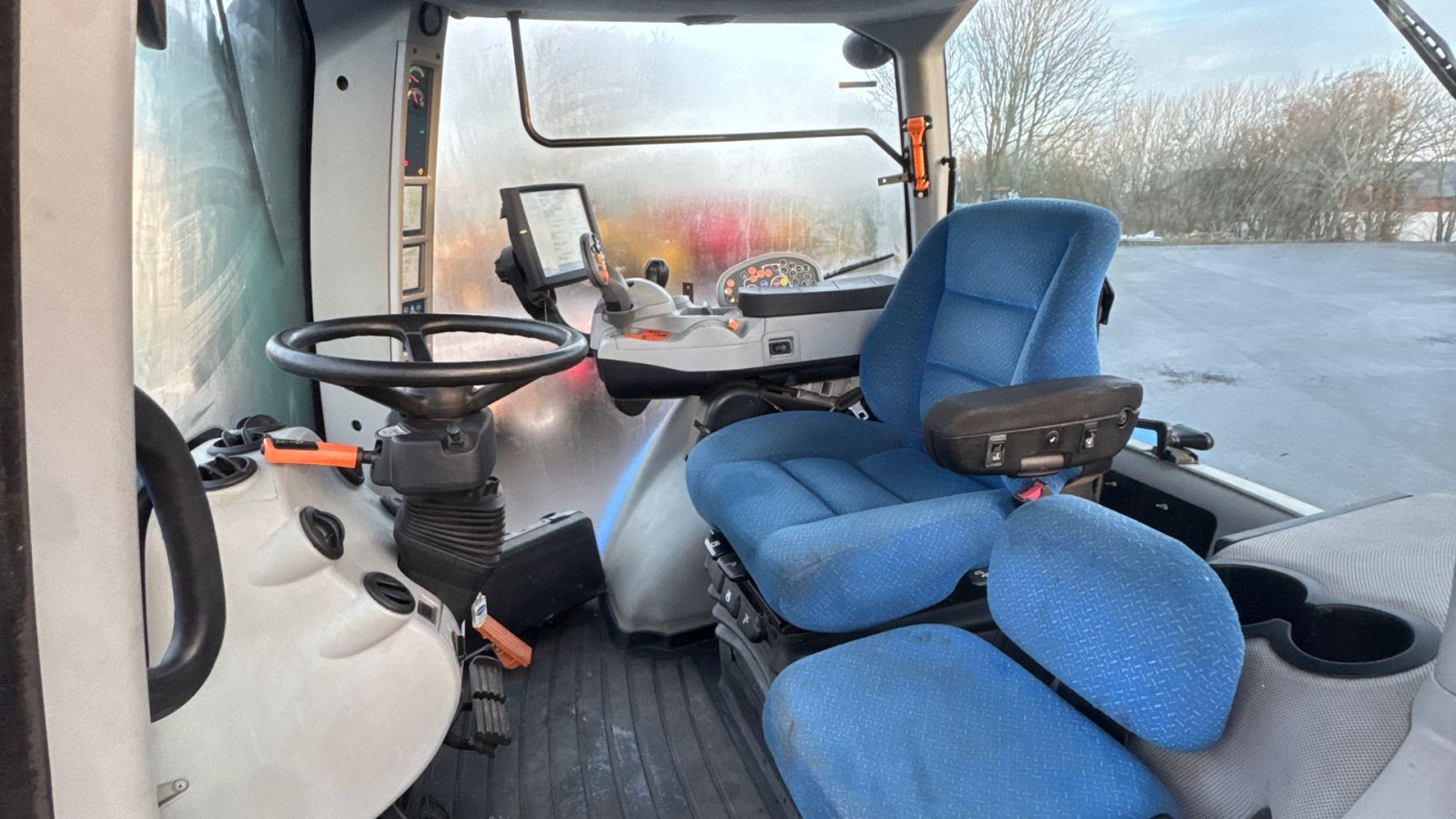 Traktor des Typs New Holland T8.390 AutoCommand KUN 3500 TIMER!, Gebrauchtmaschine in Nørager (Bild 15)