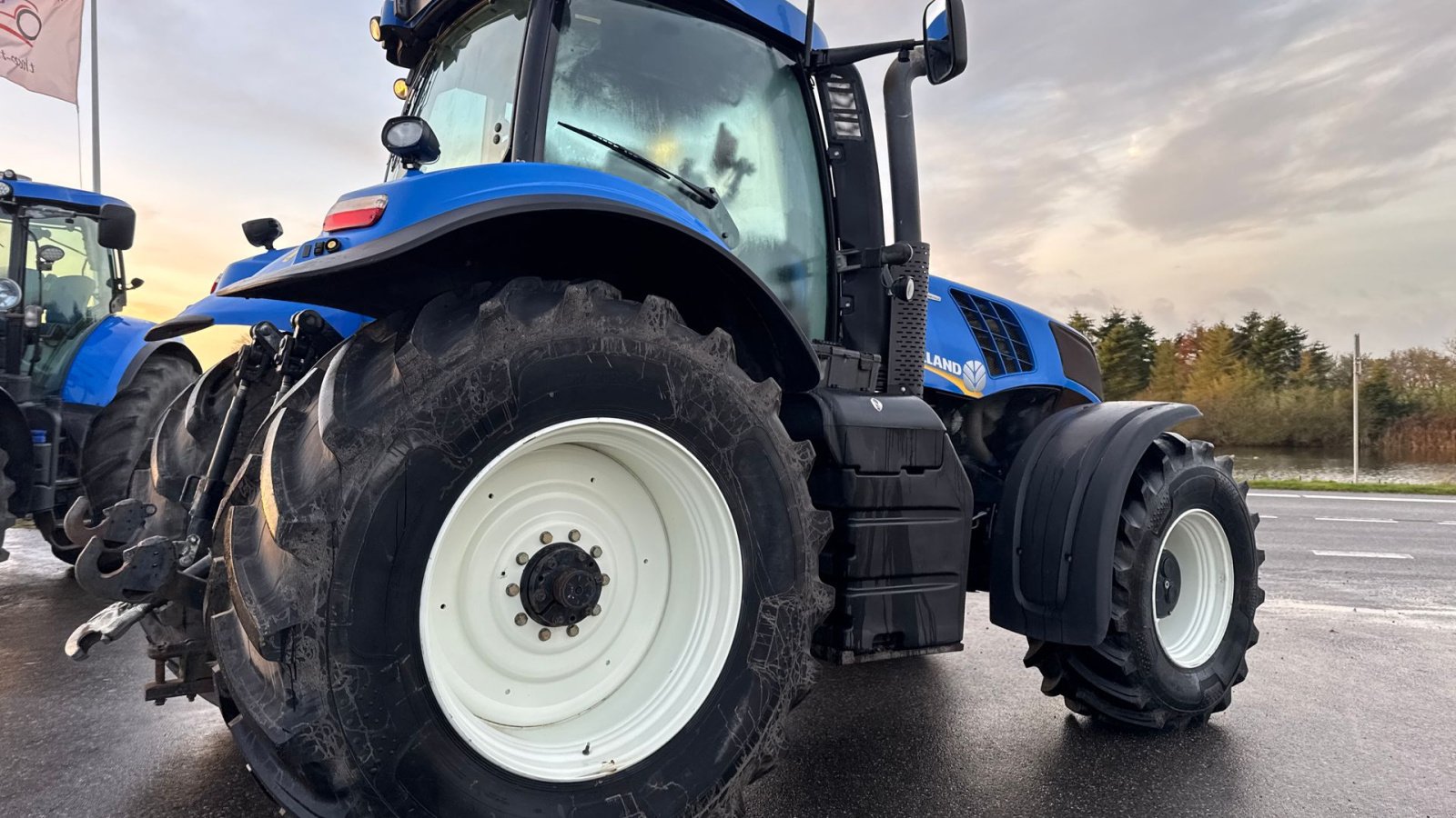 Traktor des Typs New Holland T8.390 AutoCommand KUN 3500 TIMER!, Gebrauchtmaschine in Nørager (Bild 10)