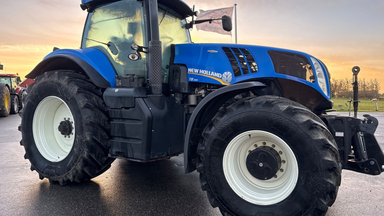 Traktor des Typs New Holland T8.390 AutoCommand KUN 3500 TIMER!, Gebrauchtmaschine in Nørager (Bild 7)