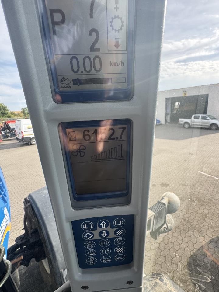 Traktor typu New Holland T8.390, Gebrauchtmaschine v Hadsten (Obrázek 6)