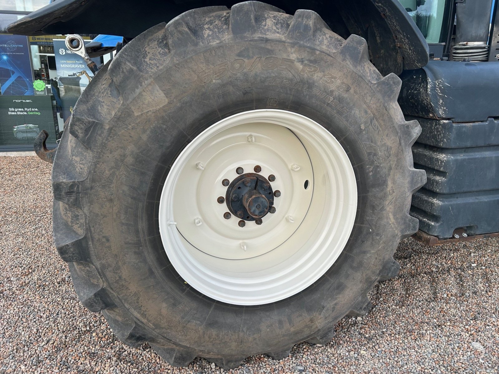 Traktor Türe ait New Holland T8.390PC, Gebrauchtmaschine içinde Thisted (resim 3)