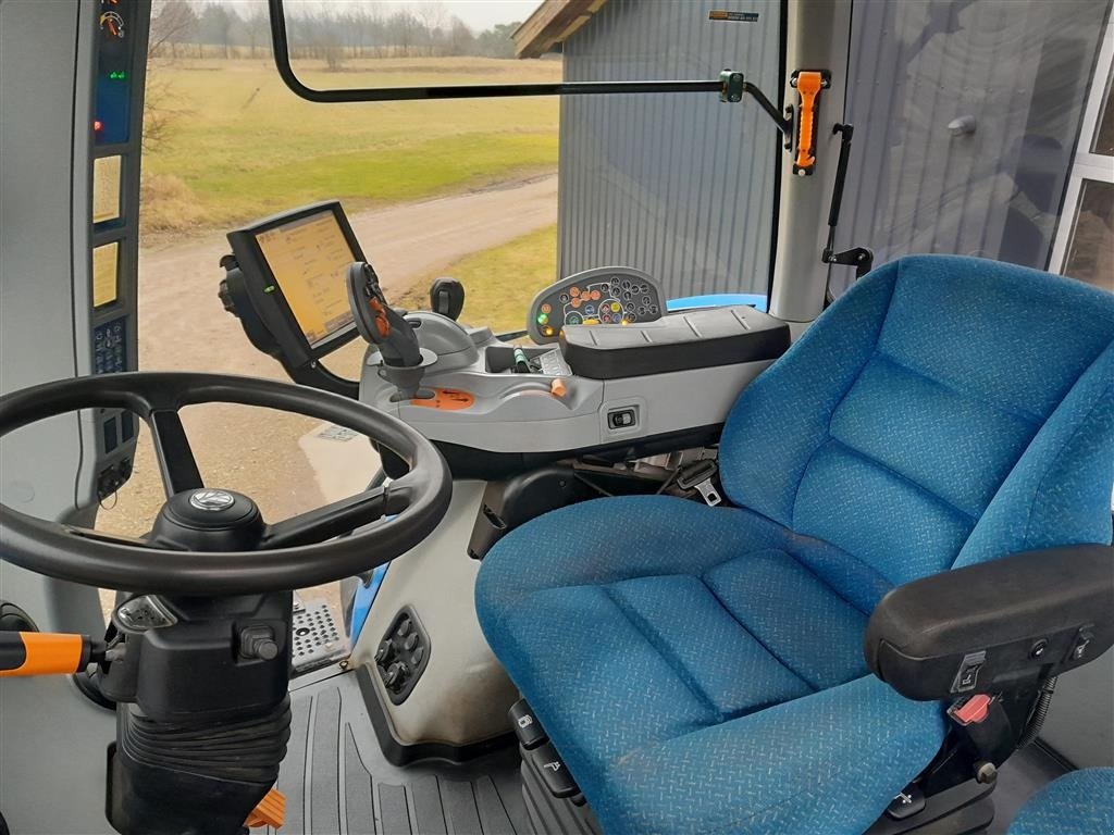 Traktor des Typs New Holland T8.410 med RTK GPS, luftbremser og alt i udstyr, Gebrauchtmaschine in Skjern (Bild 5)