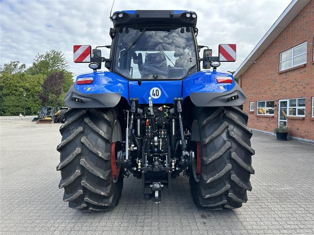 Traktor des Typs New Holland T8.410 PLMI UltraCommand, Gebrauchtmaschine in Gjerlev J. (Bild 7)