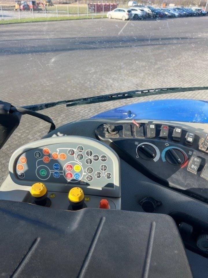 Traktor типа New Holland T8.420, Gebrauchtmaschine в Maribo (Фотография 10)