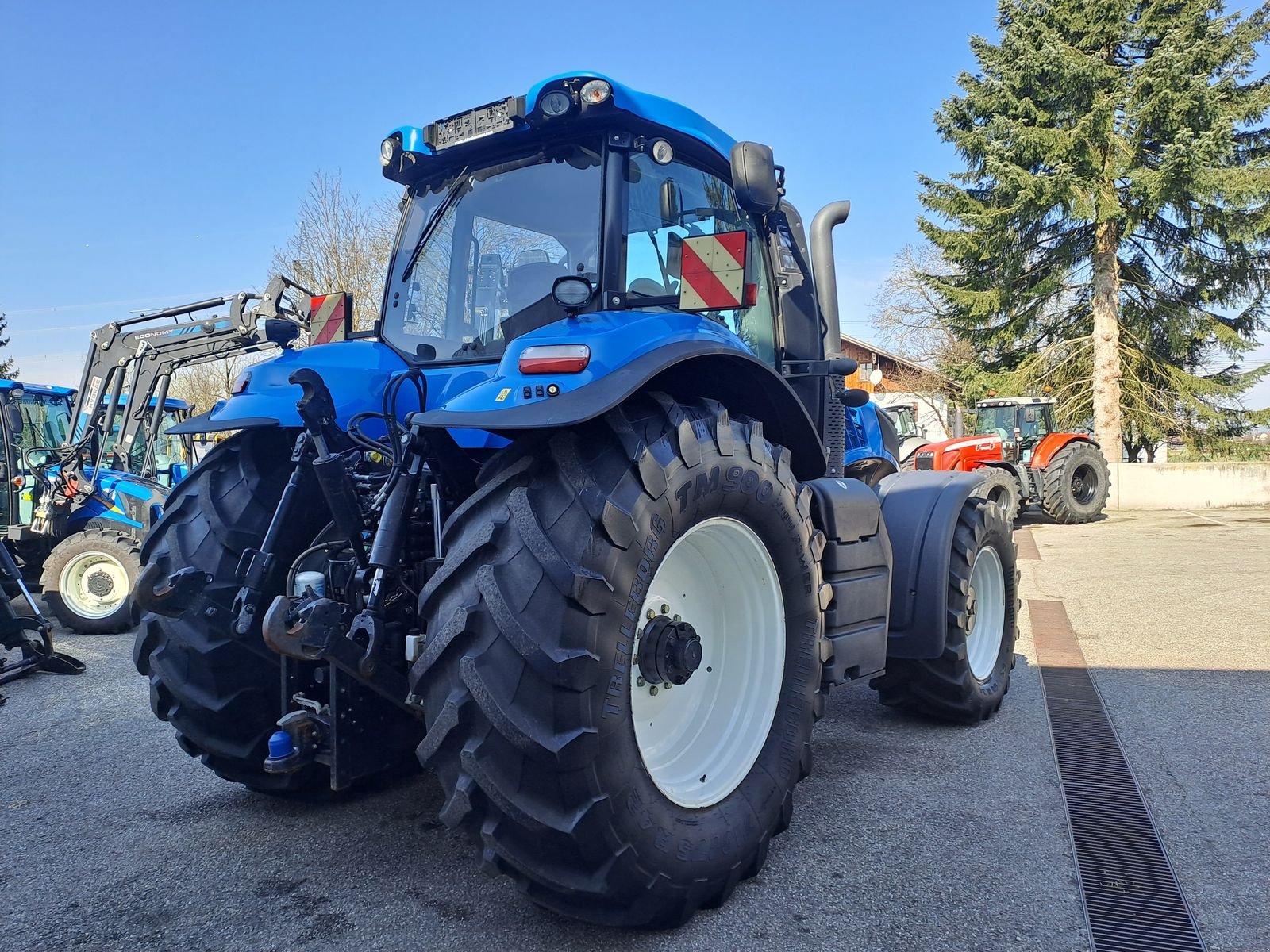 Traktor of the type New Holland T8.420, Gebrauchtmaschine in Burgkirchen (Picture 14)