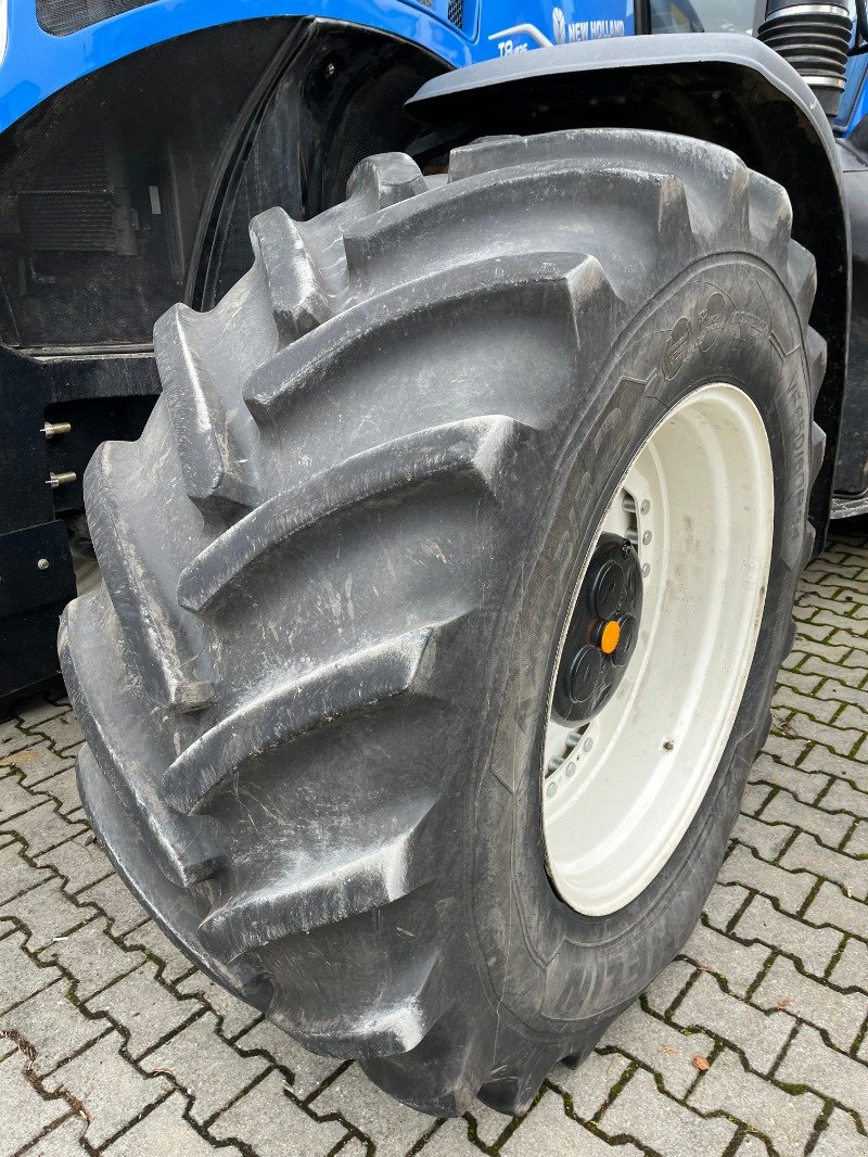 Traktor des Typs New Holland T8.435 AC Stage 5, Vorführmaschine in Ebersbach (Bild 8)