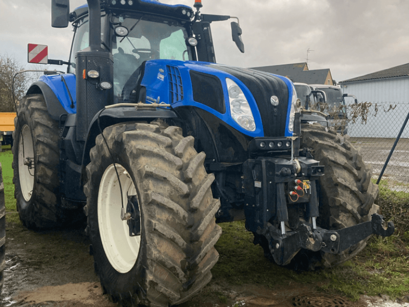 Traktor du type New Holland T8.435 GENESIS, Gebrauchtmaschine en CONDE SUR VIRE (Photo 1)