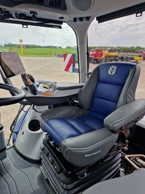 Traktor des Typs New Holland T8.435 PLMI UC ST. V, Gebrauchtmaschine in Thisted (Bild 7)
