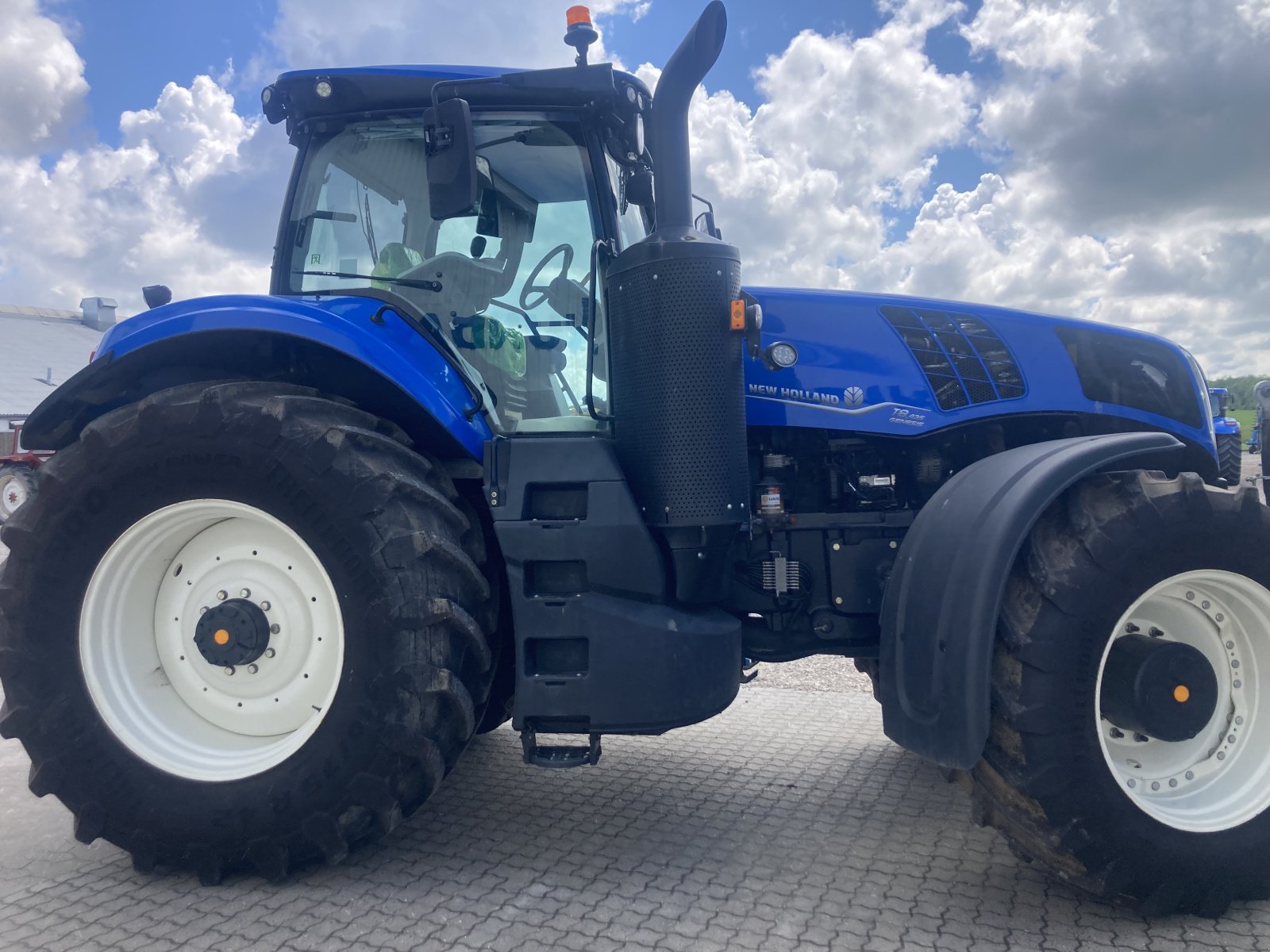 Traktor Türe ait New Holland T8.435 PLMI UC ST. V, Gebrauchtmaschine içinde Thisted (resim 2)