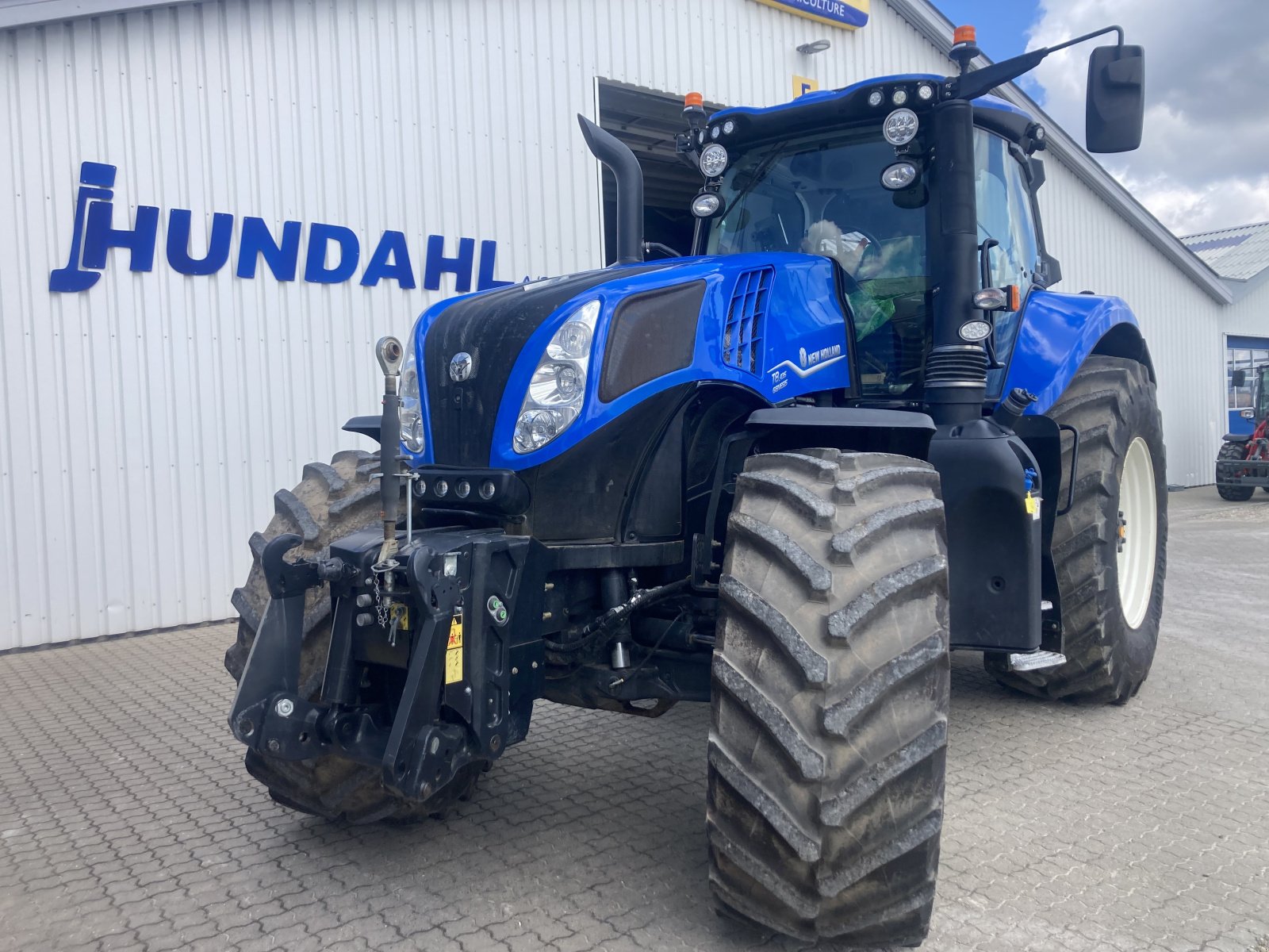 Traktor Türe ait New Holland T8.435 PLMI UC ST. V, Gebrauchtmaschine içinde Thisted (resim 4)