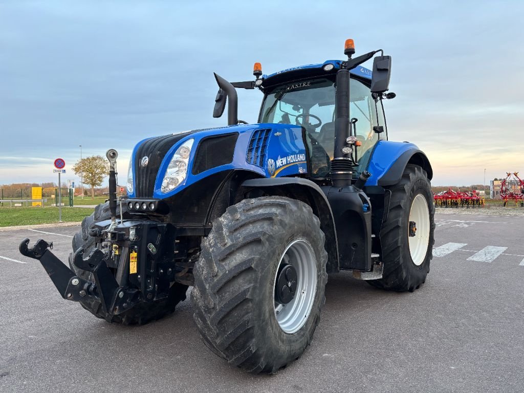 Traktor типа New Holland T8.435, Gebrauchtmaschine в VERT TOULON (Фотография 3)
