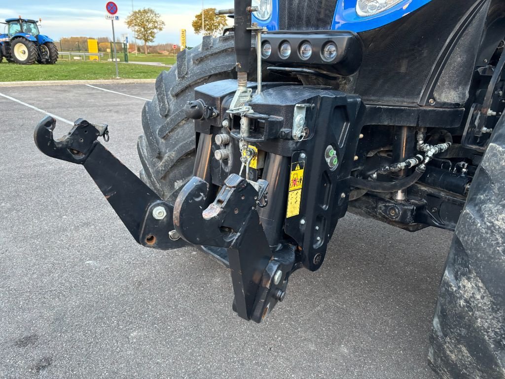 Traktor typu New Holland T8.435, Gebrauchtmaschine v VERT TOULON (Obrázek 8)
