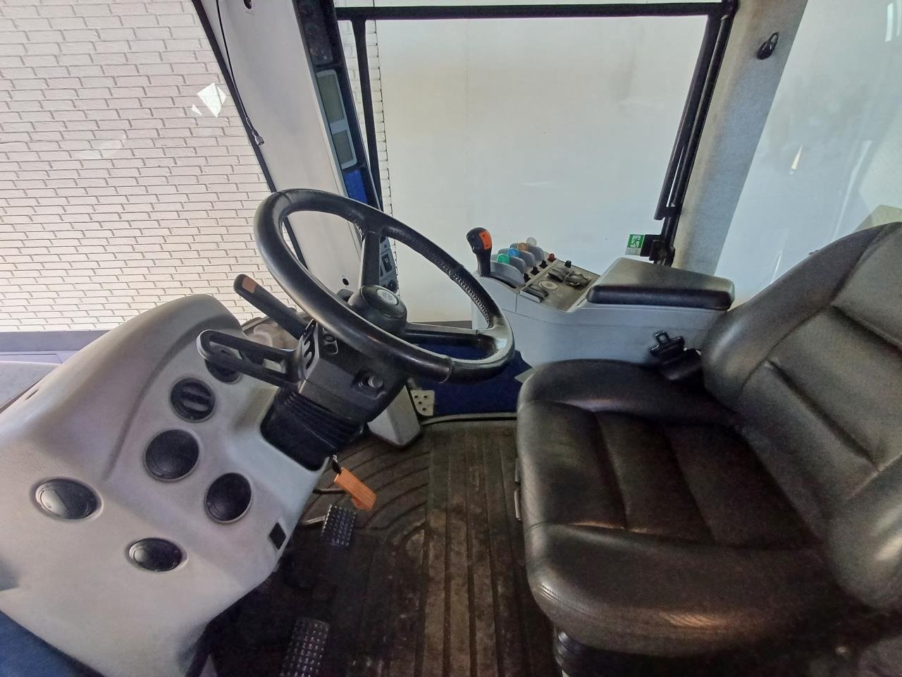 Traktor van het type New Holland T9040, Gebrauchtmaschine in Skjern (Foto 9)